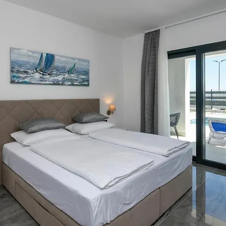 Holiday 5228-1 For 10 Pers In بيت للعطل